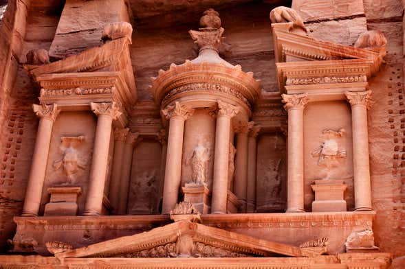 Excursión de 1 o 2 días a Petra en avión